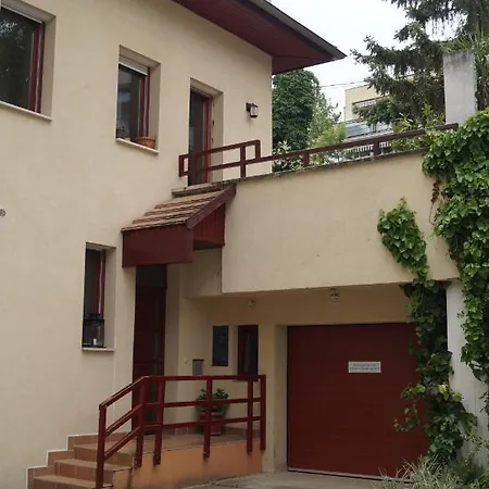 Ria's شقة بودابست