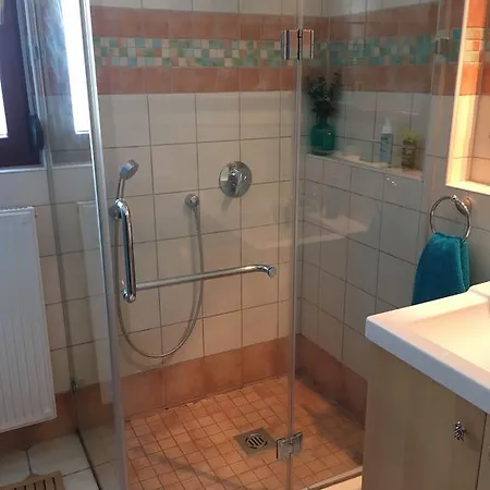 Ria's Apartament *