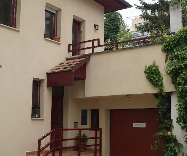 Ria's Apartament Budapesta